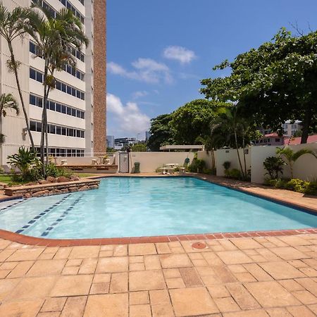 24 Sea Lodge - Sea Viewing Apartment Durban Exterior photo